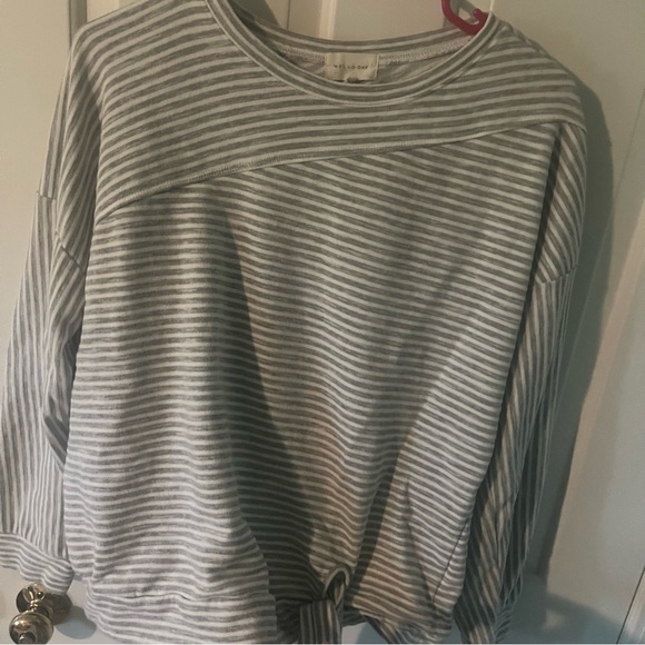 MELLODAY grey & white striped sweater size M - Picture 5 of 6